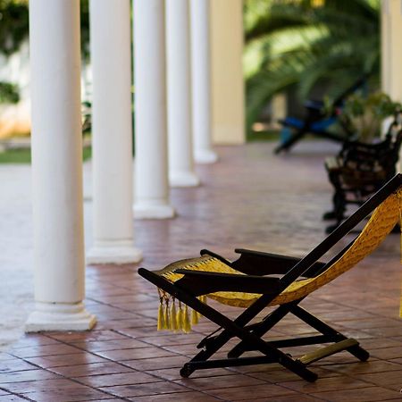 Hotel Hacienda De إسامال المظهر الخارجي الصورة