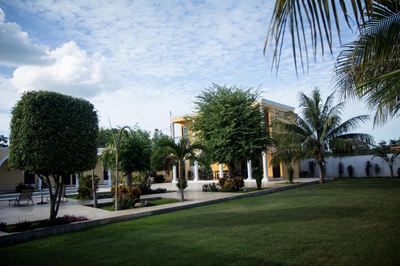 Hotel Hacienda De إسامال المظهر الخارجي الصورة