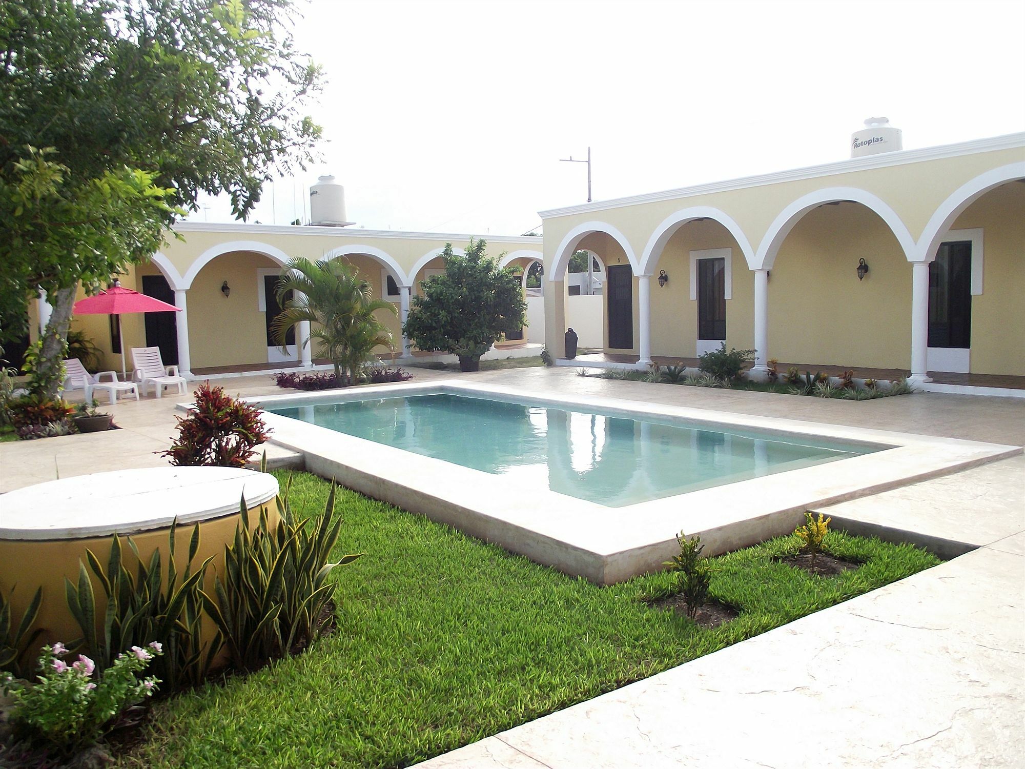 Hotel Hacienda De إسامال المظهر الخارجي الصورة